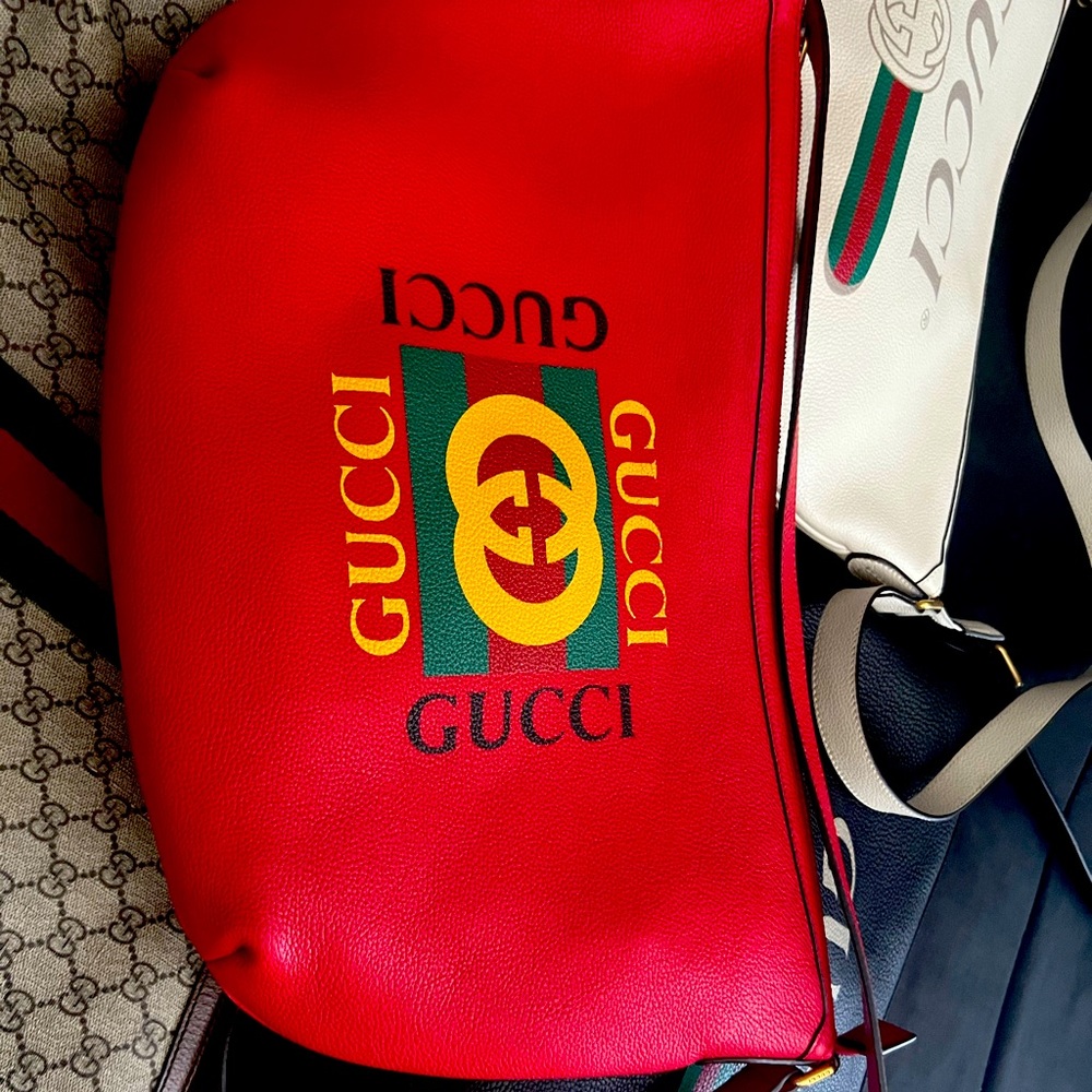 Gucci bag vintage look half moon authentic